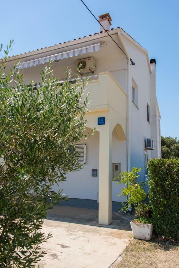 Apartments Maco Petrčane Exterior foto